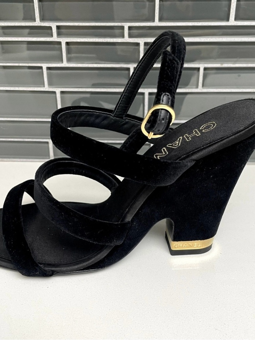 100% authentic Chanel Black Suede Strappy Heel Sandals with Gold Logo Accent - Picture 2 of 9